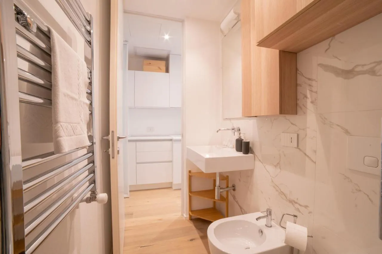 Navigli-Centro-Universita, Amazing New Apartment Milan 0*,  Italy
