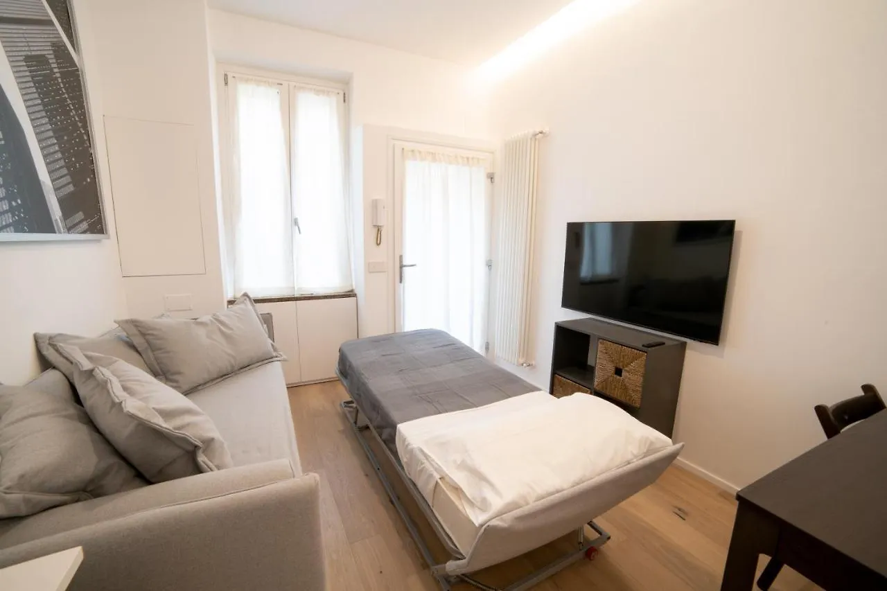 Navigli-Centro-Universita, Amazing New Apartment Μιλάνο Ιταλία