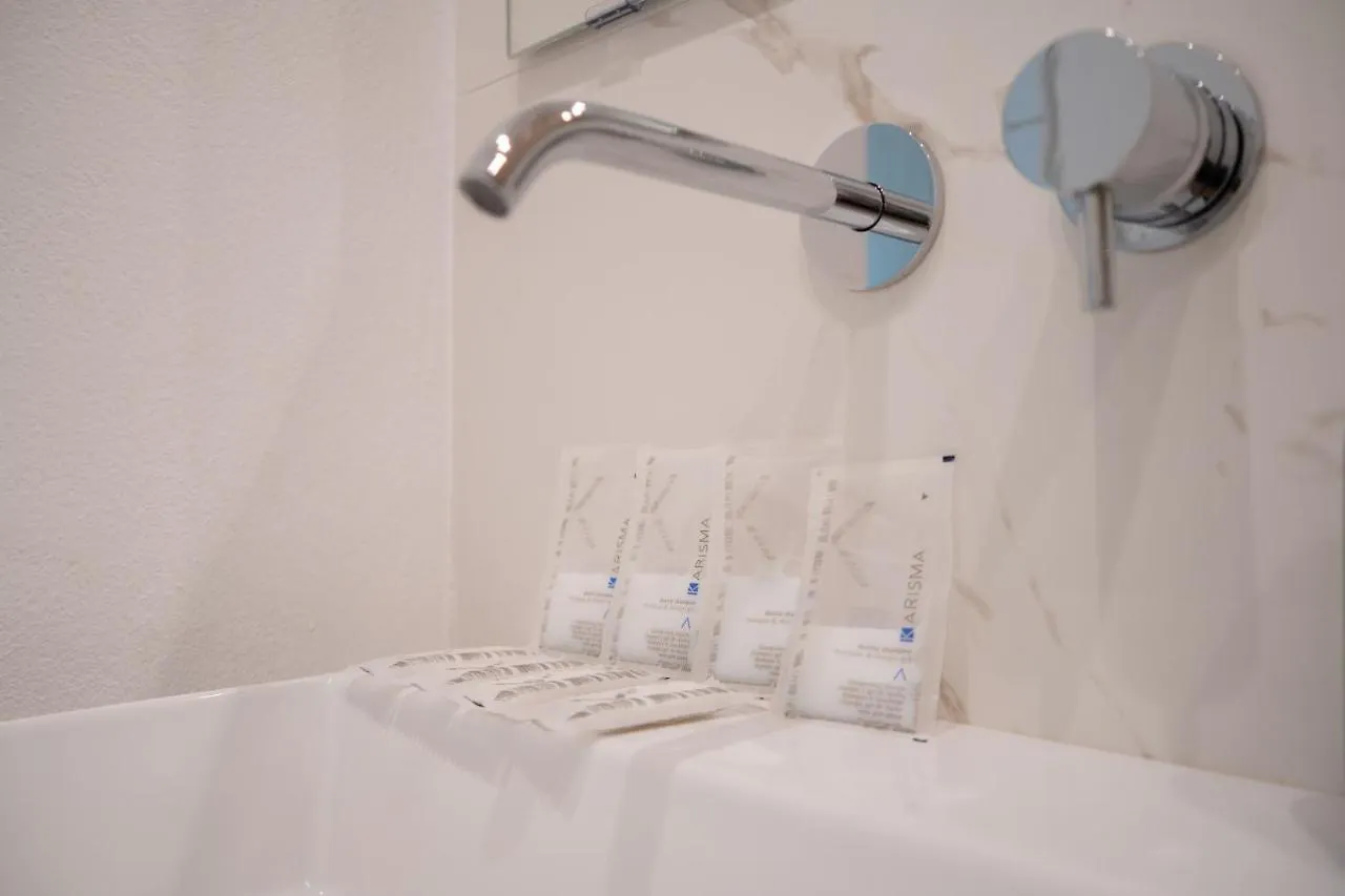 Navigli-Centro-Universita, Amazing New Apartment Μιλάνο Ιταλία